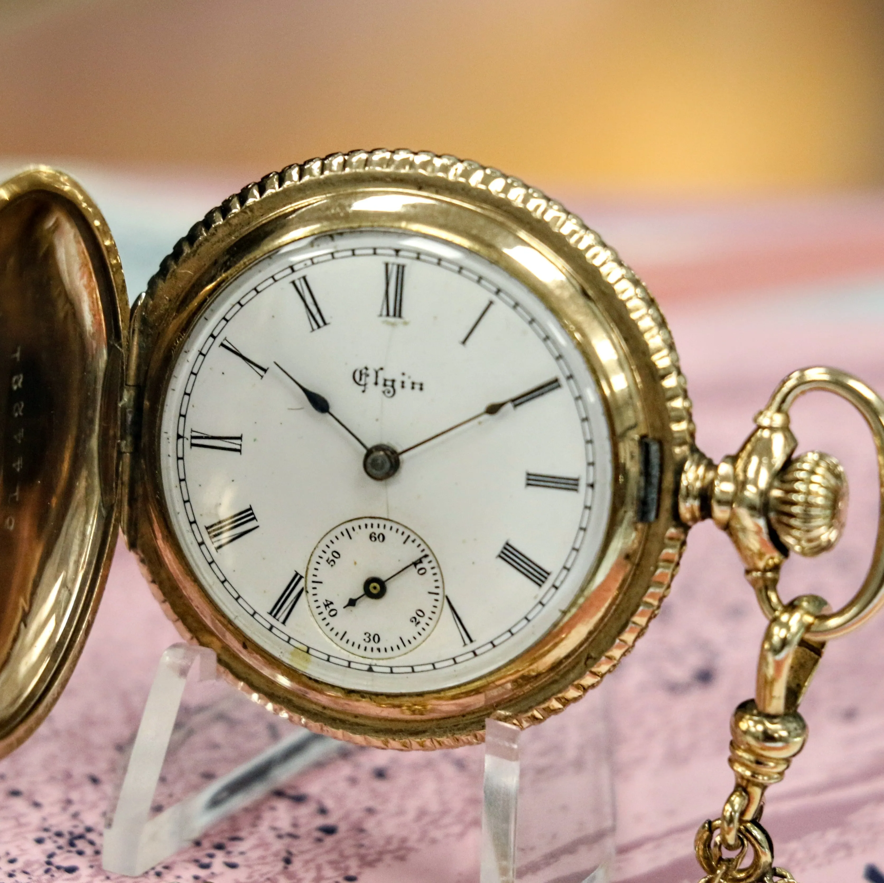 1897 ELGIN Dress Pocket Watch 0s 15 Jewels Grade 130 Model 1 U.S.A. Made - Engraved Case