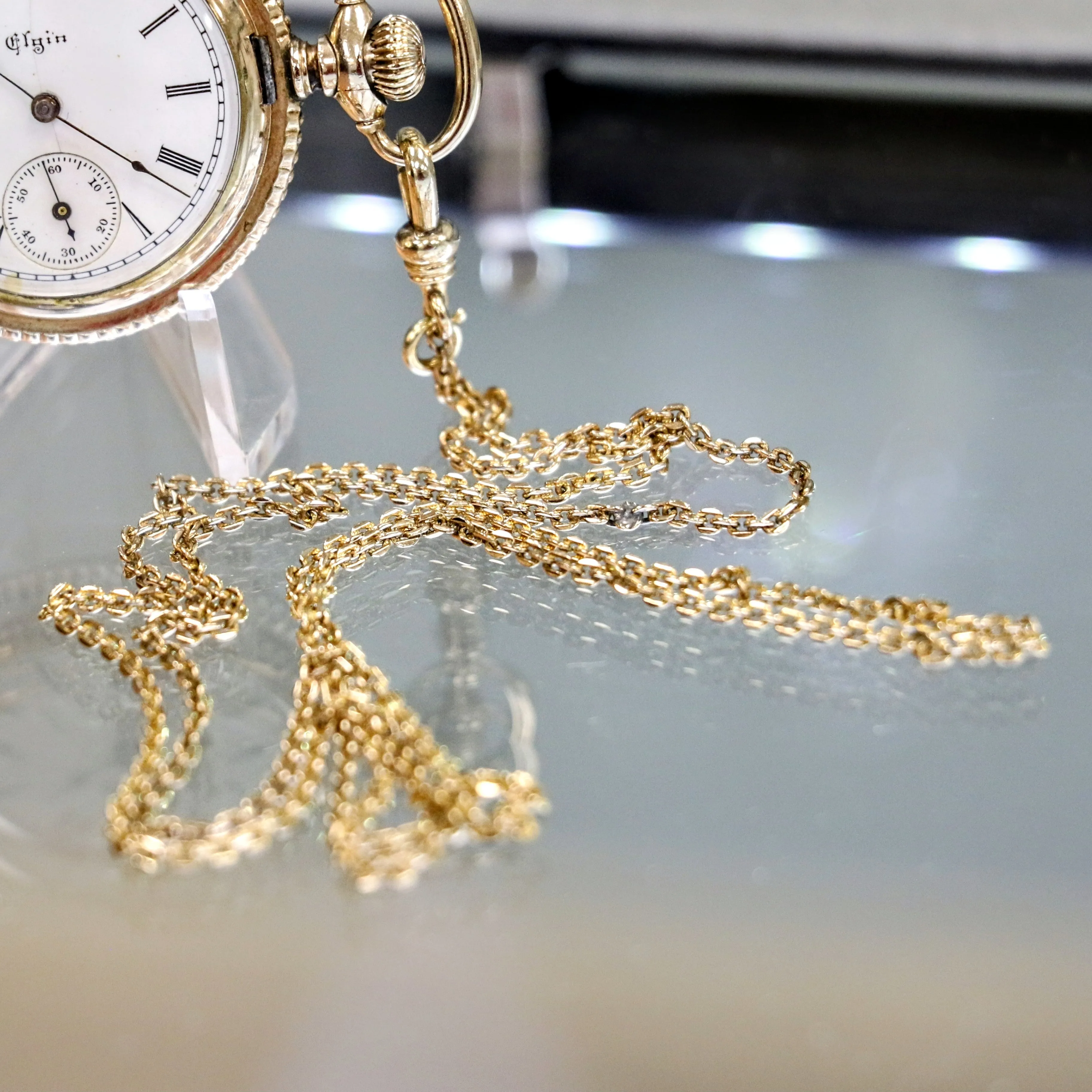 1897 ELGIN Dress Pocket Watch 0s 15 Jewels Grade 130 Model 1 U.S.A. Made - Engraved Case