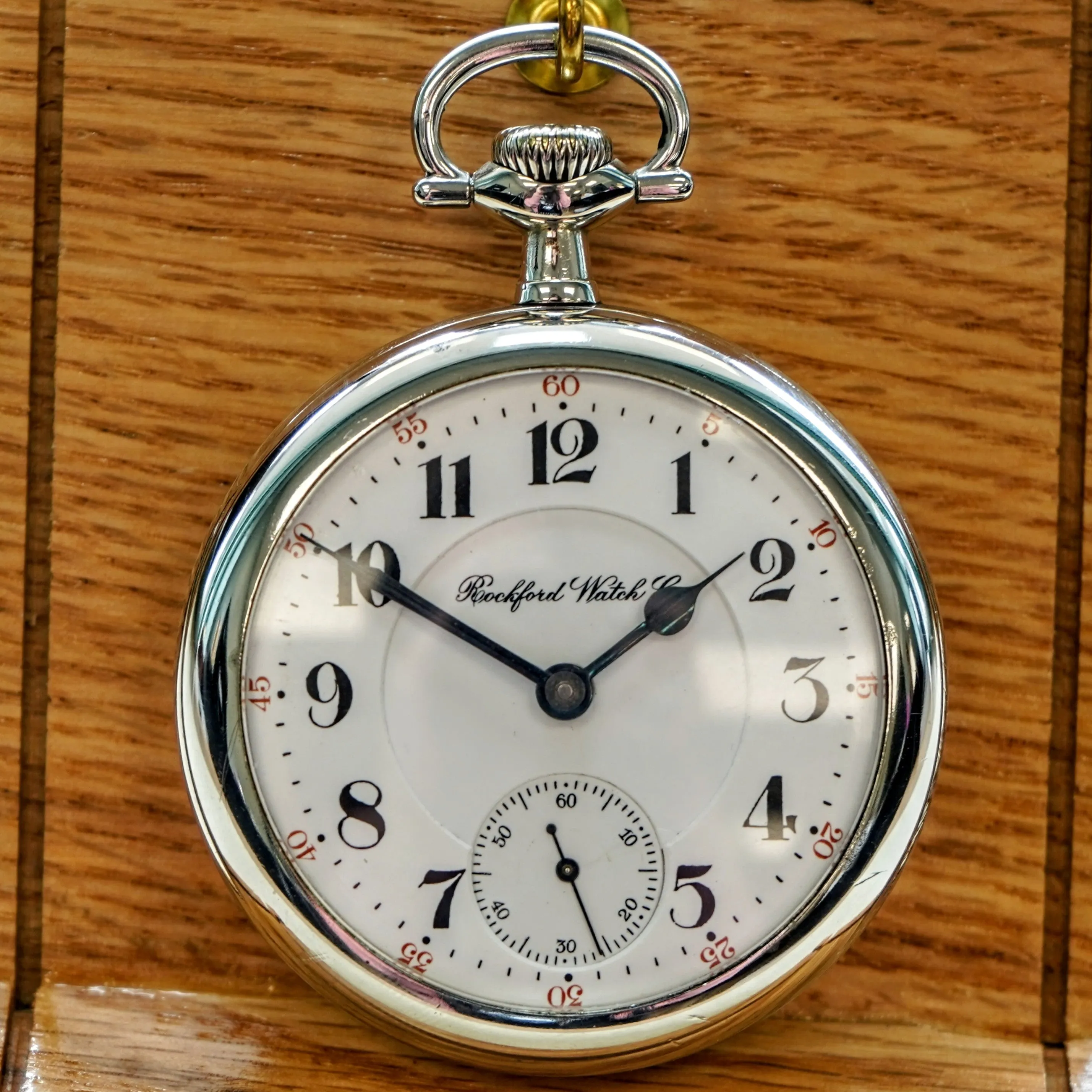 1910 ROCKFORD Watch Co. Pocket Watch 18s Grade 935 Lever Set 17 Jewels - Openface Display Back
