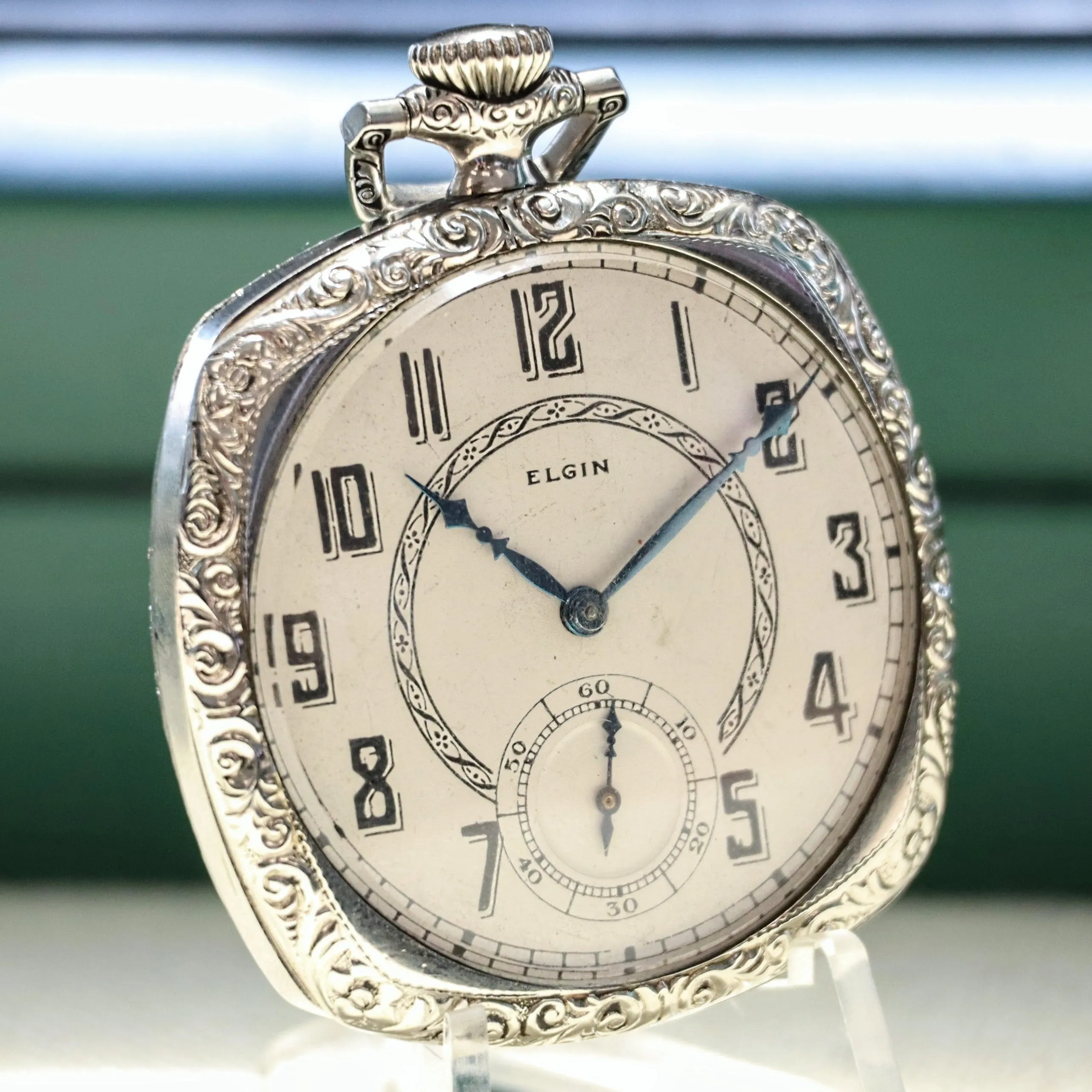 1925 ELGIN Dress Pocket Watch 12s 15 Jewels Grade 315 Fancy Engraved Decorative Cushion Case