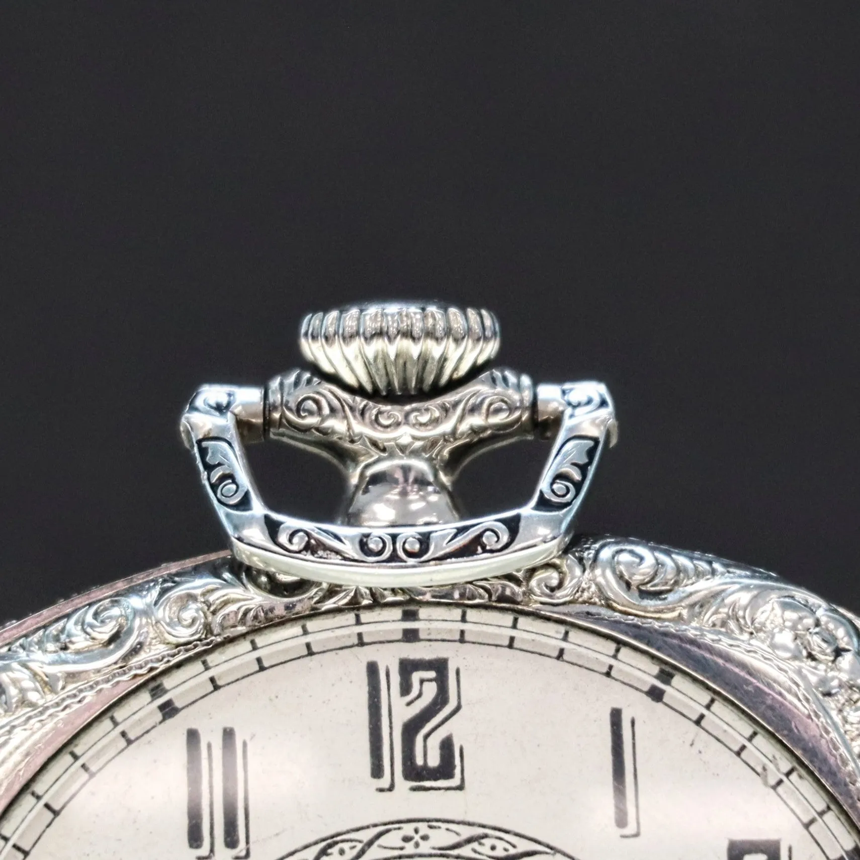 1925 ELGIN Dress Pocket Watch 12s 15 Jewels Grade 315 Fancy Engraved Decorative Cushion Case