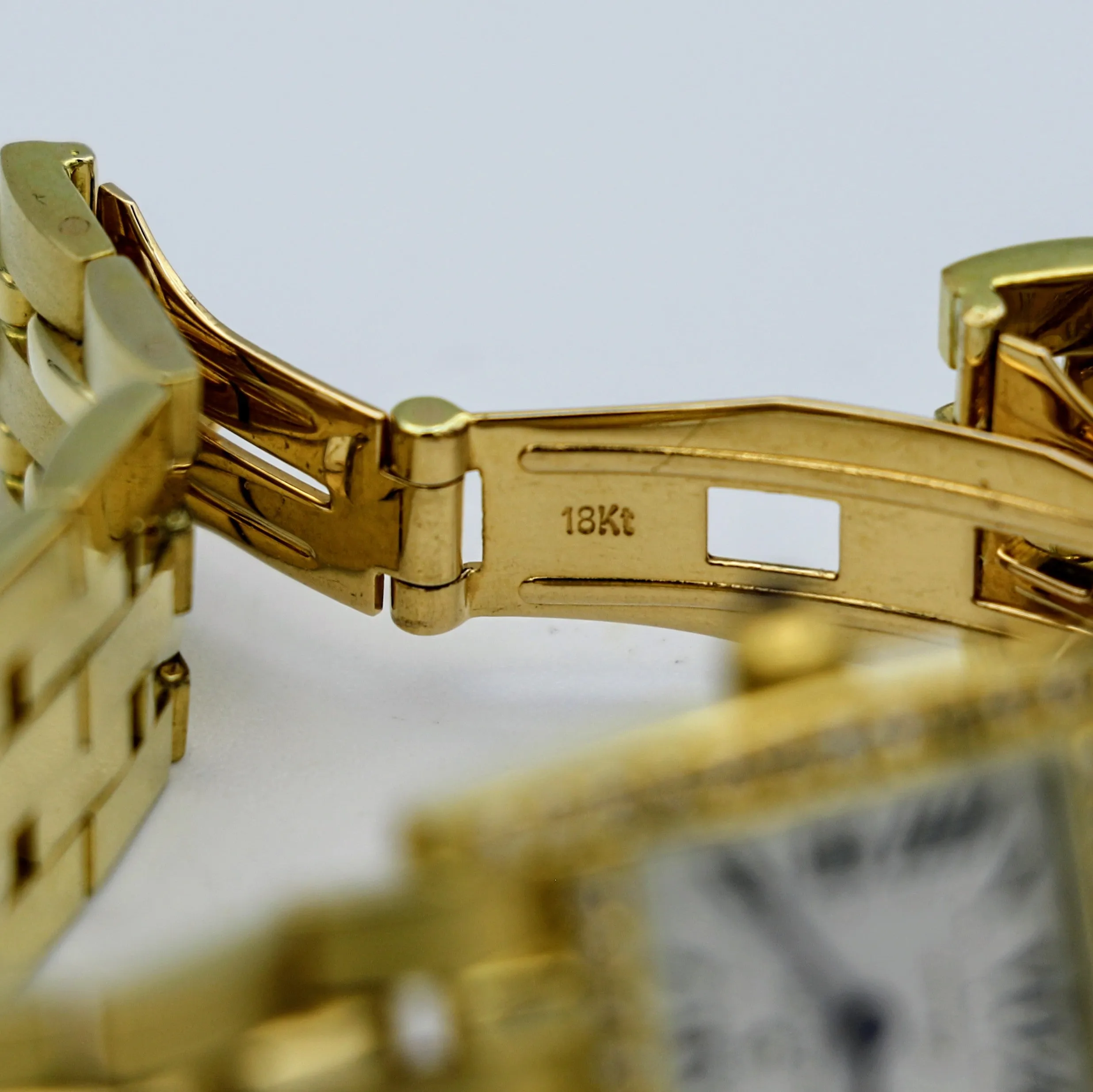 Arte d'Oro Ladies Wristwatch 18k Yellow Gold Diamond Bezel Swiss Movement Watch