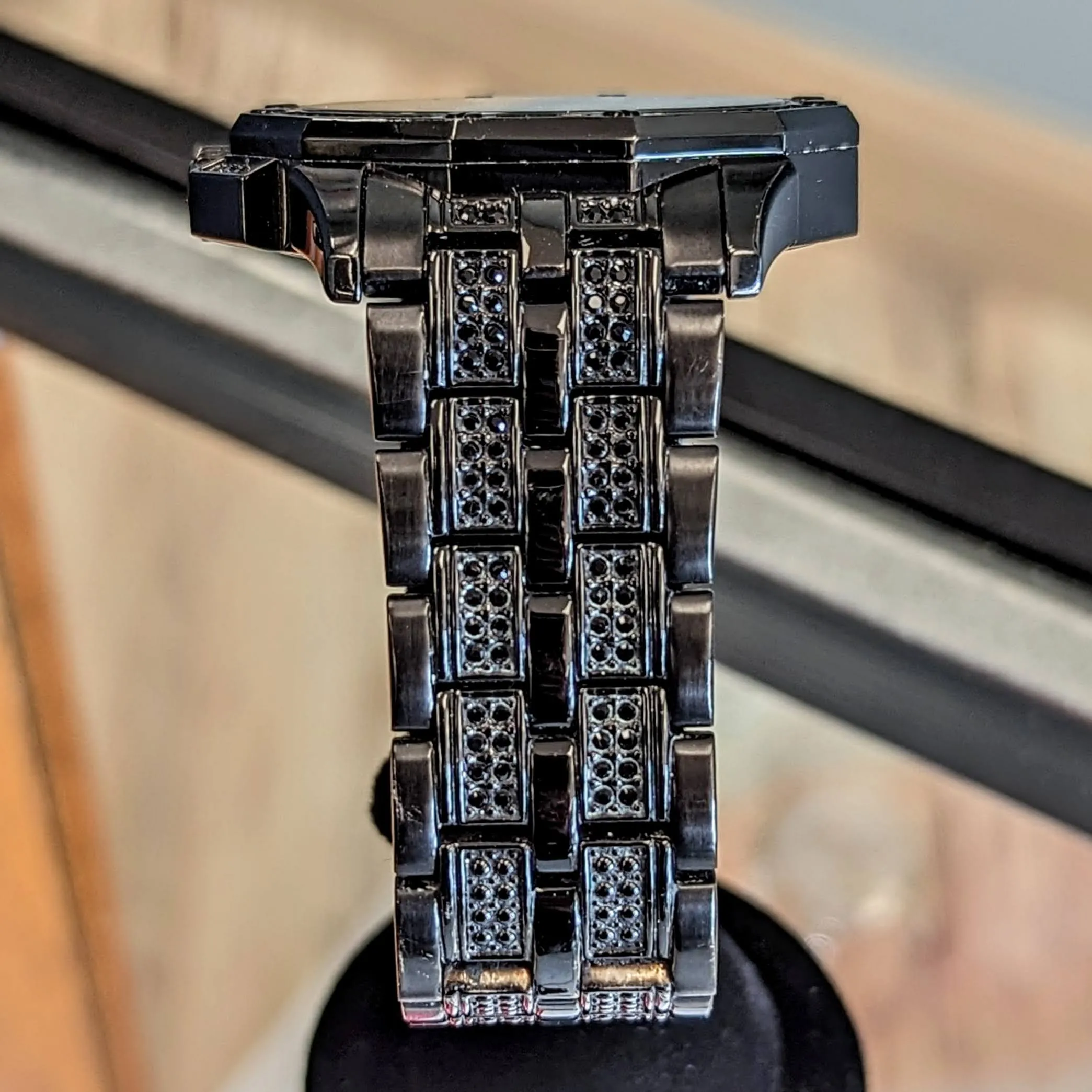BULOVA Octava Crystal Watch 98C134 - 300 Crystales on the Black Tone Stainless Steel