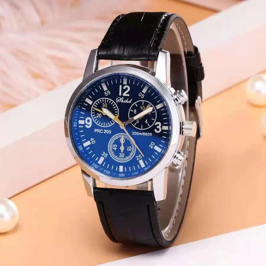 Classic Quartz Wristwatch Luminous Men belt Watches