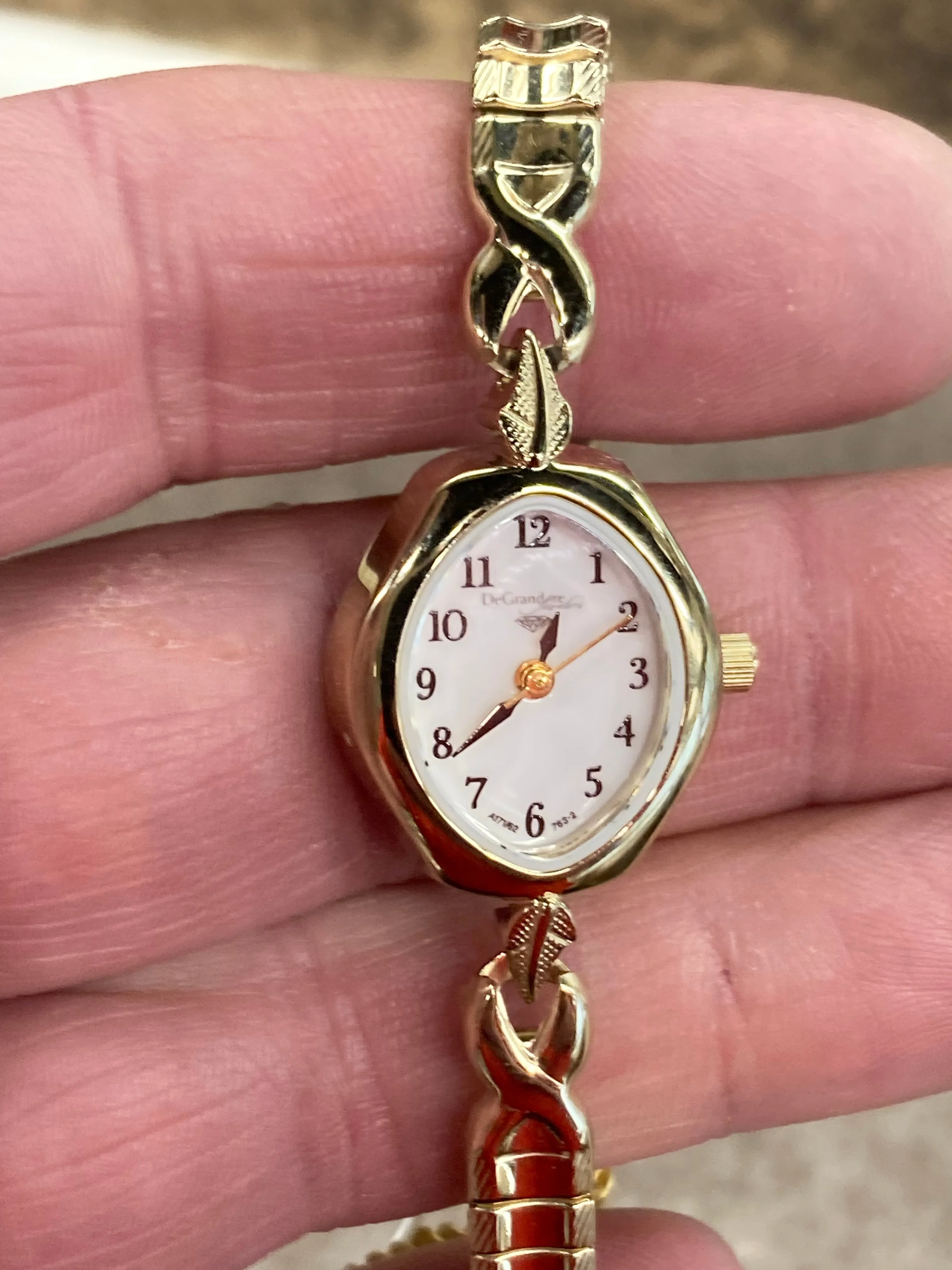 DeGrandpre Jewelers Women's Gold Tone Expansion Watch