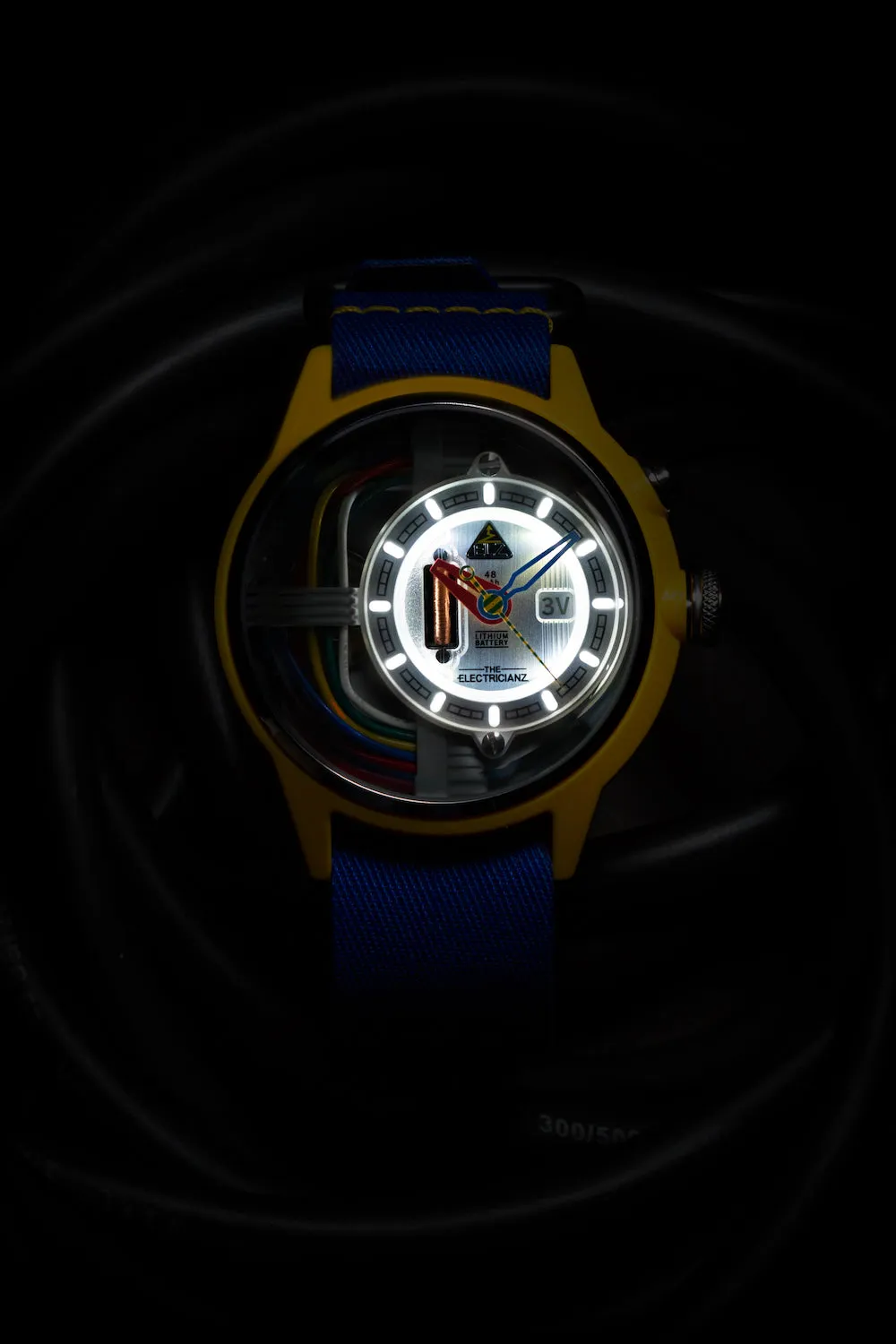 ELEC Watch Nylon Cable Z 42mm Blue Rubber