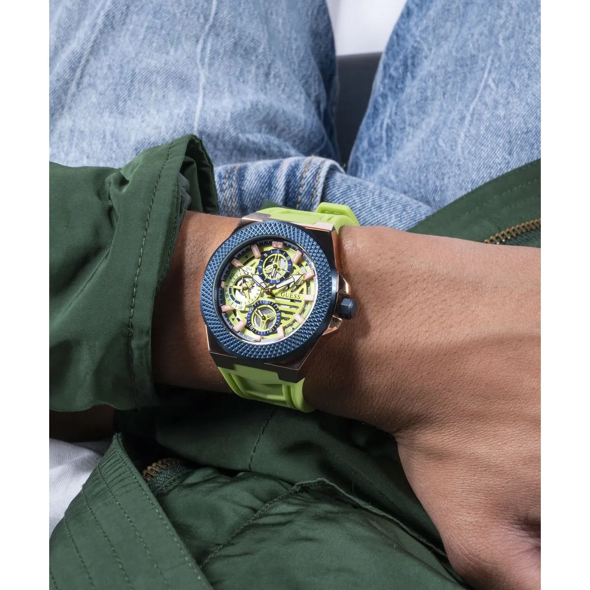 Guess Green Dial Men Analog Watch - GW0577G3