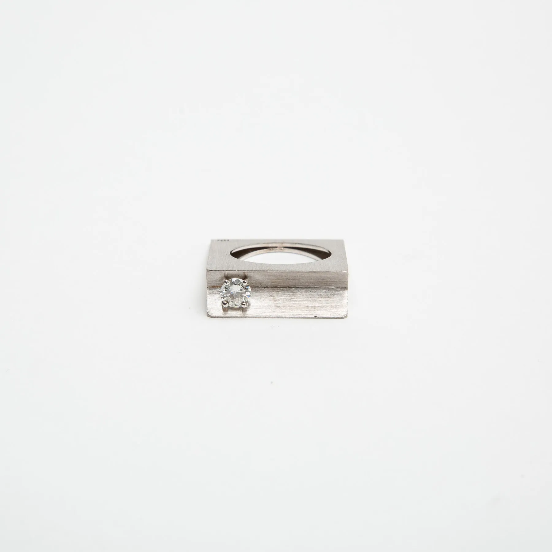 HADAR NORNBERG | WHITE GOLD SPATIAL RING