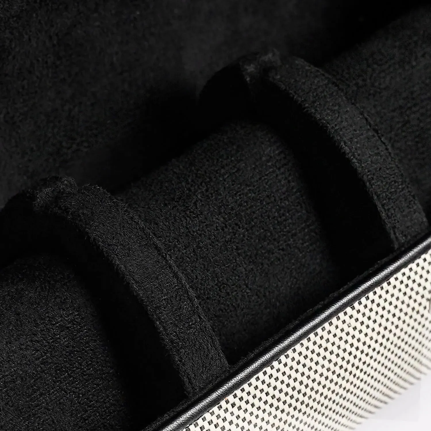 MOZSLY Travel Watch Roll Large-Black White