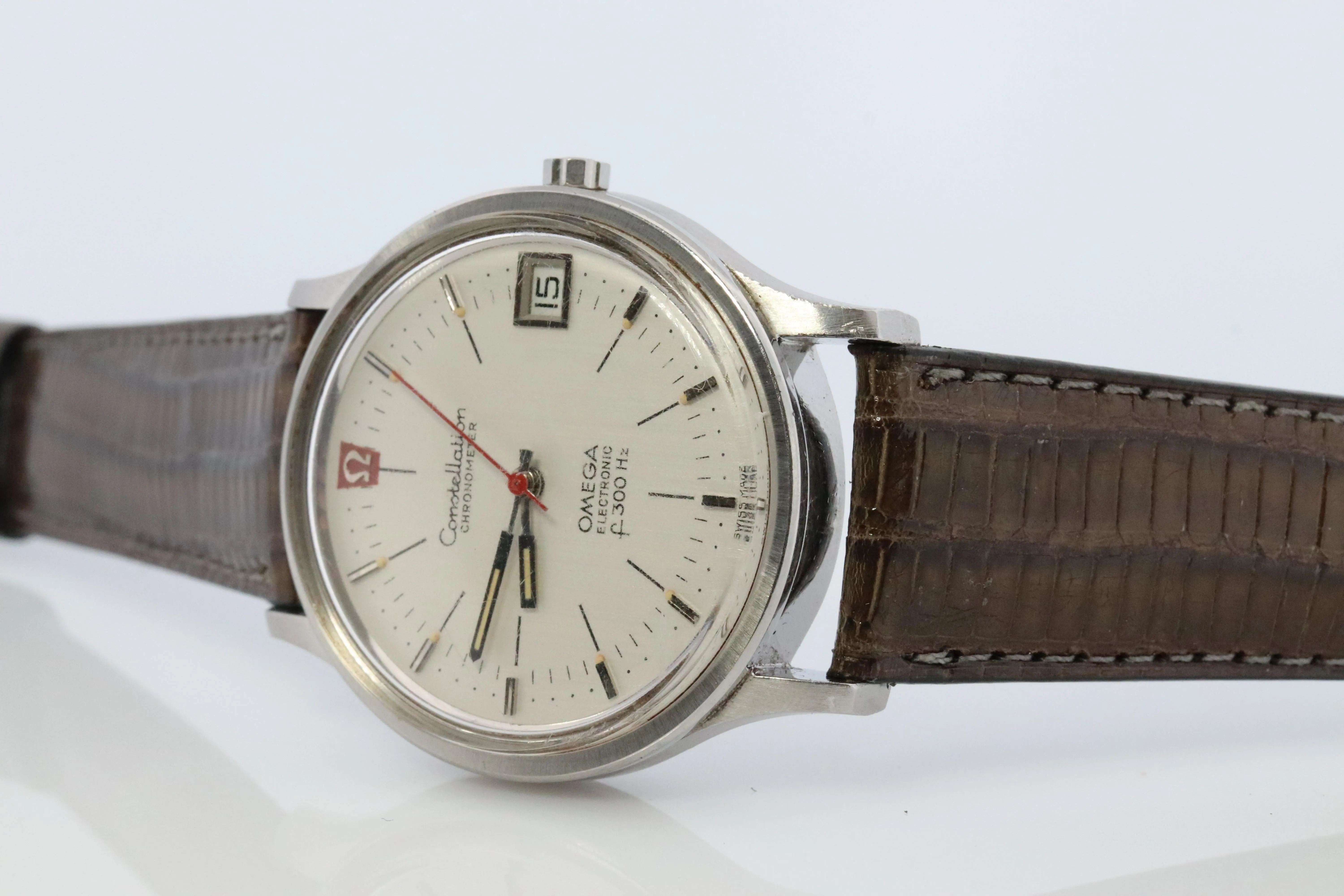 OMEGA Constellation Electronic. Mens Omega Watch F300 Constellation Chronometer