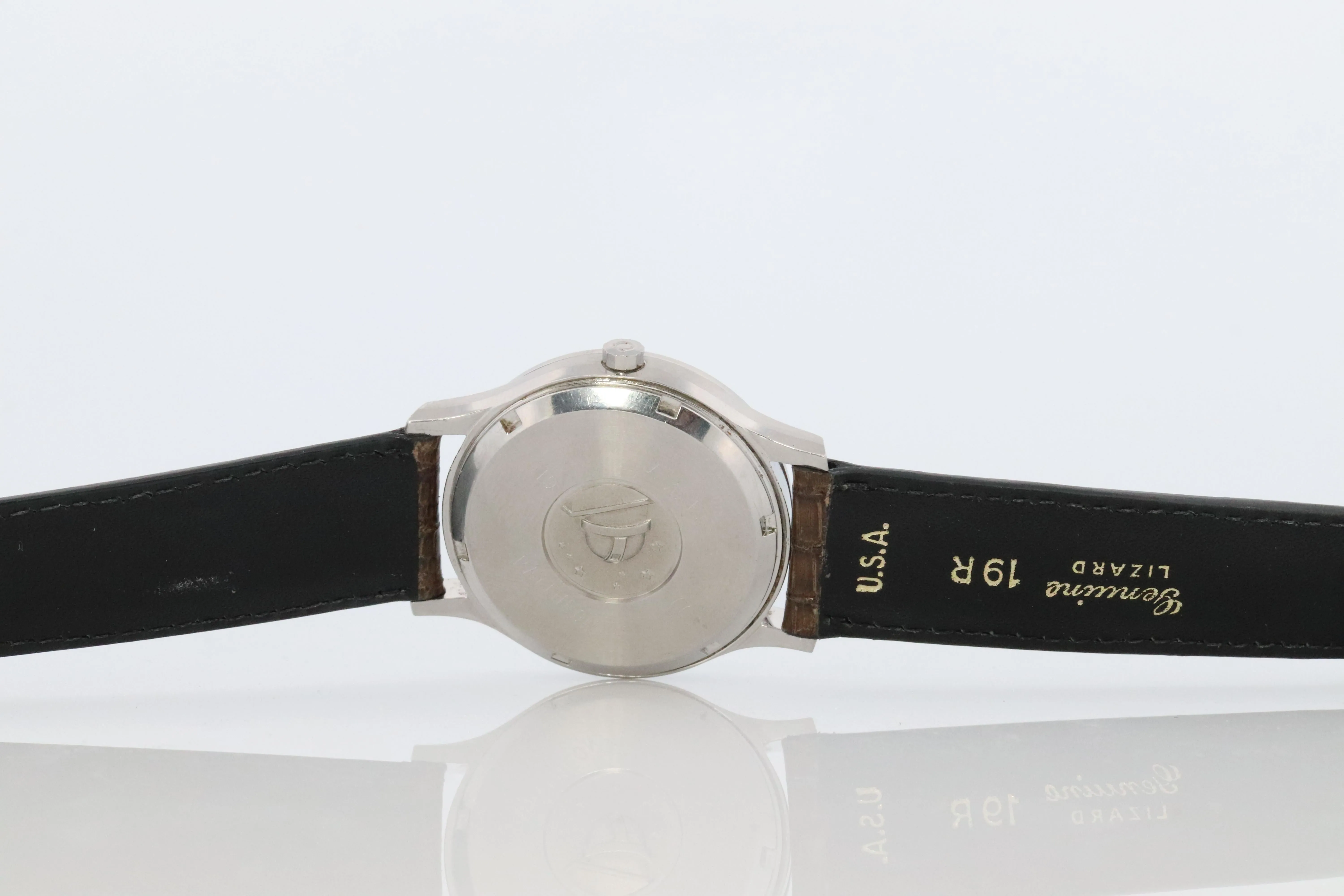 OMEGA Constellation Electronic. Mens Omega Watch F300 Constellation Chronometer