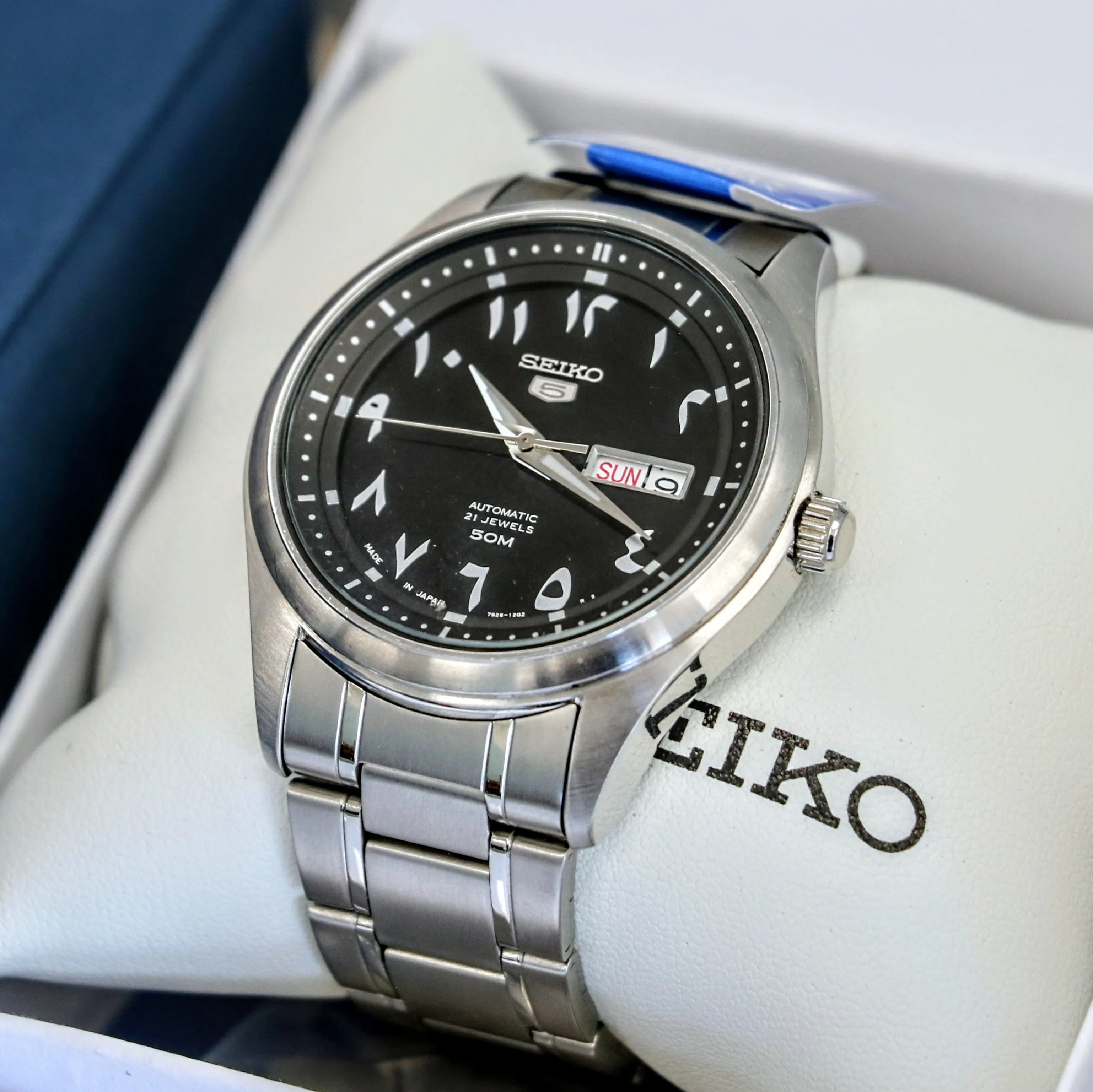 SEIKO 5 Automatic Watch Black Arabic Dial Wristwatch Ref. SNKP21J1 Box & Papers!