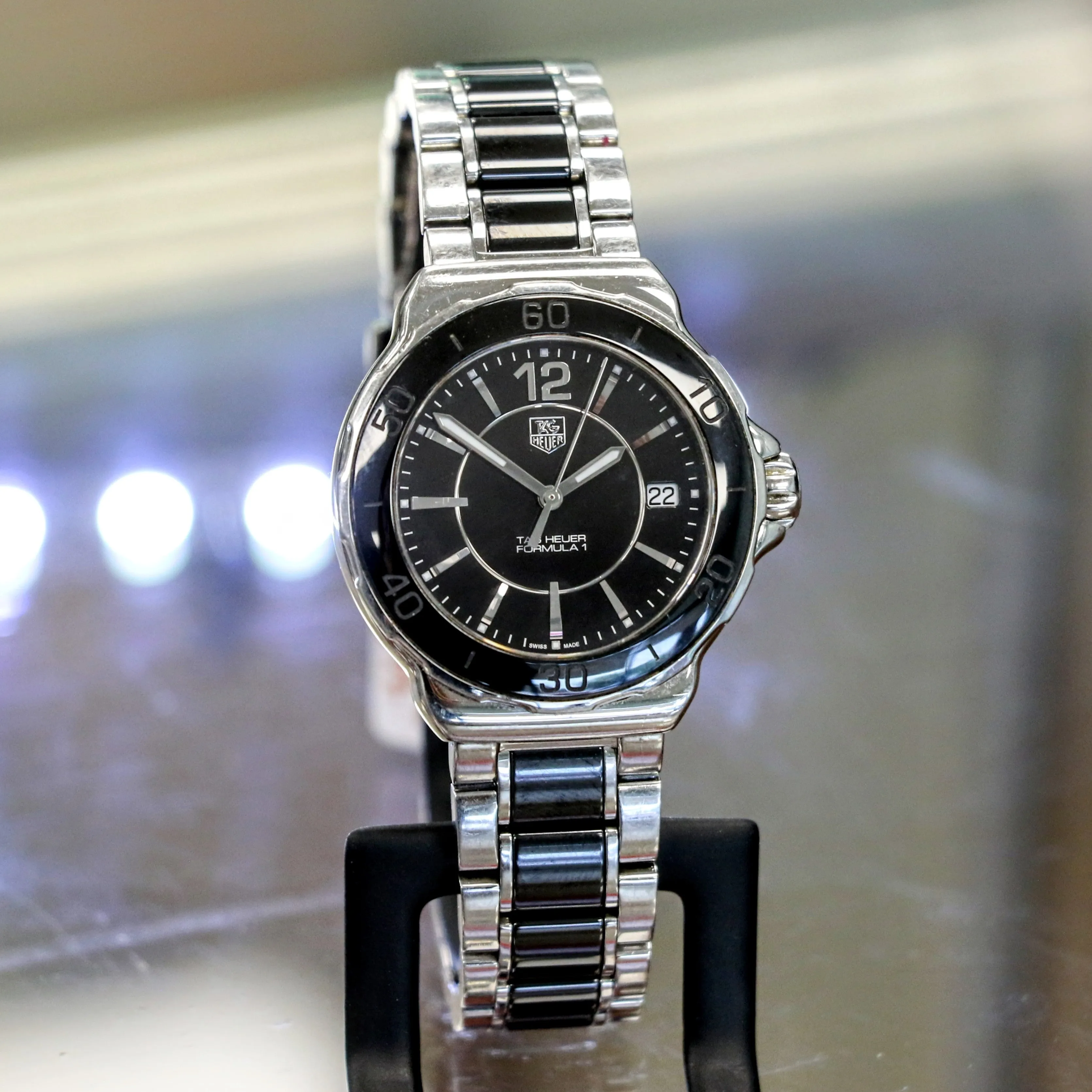 TAG HEUER Formula 1 Watch Date Indicator Ref. WAH1210 35mm Quartz Wristwatch Steel & Ceramic