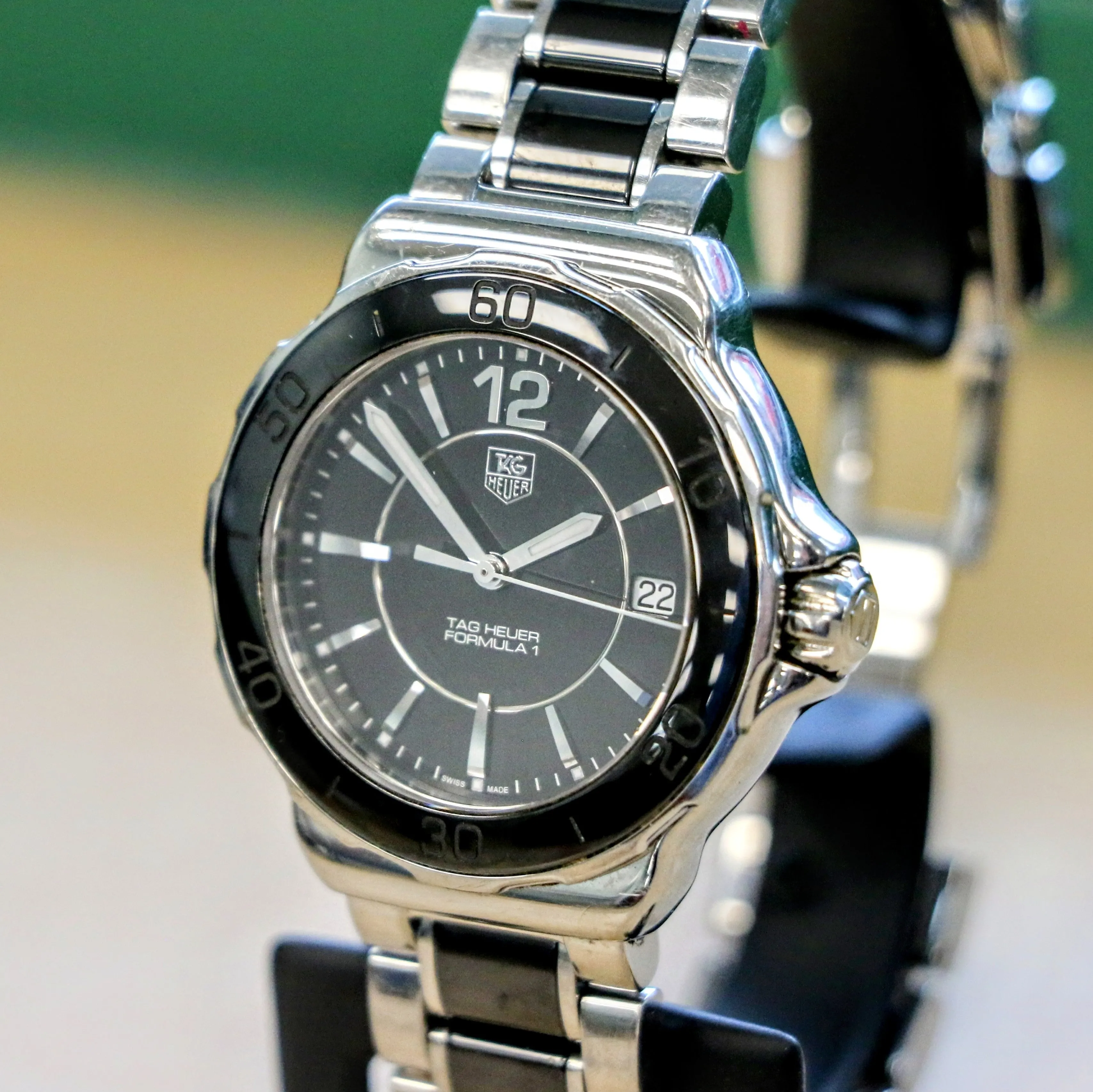 TAG HEUER Formula 1 Watch Date Indicator Ref. WAH1210 35mm Quartz Wristwatch Steel & Ceramic