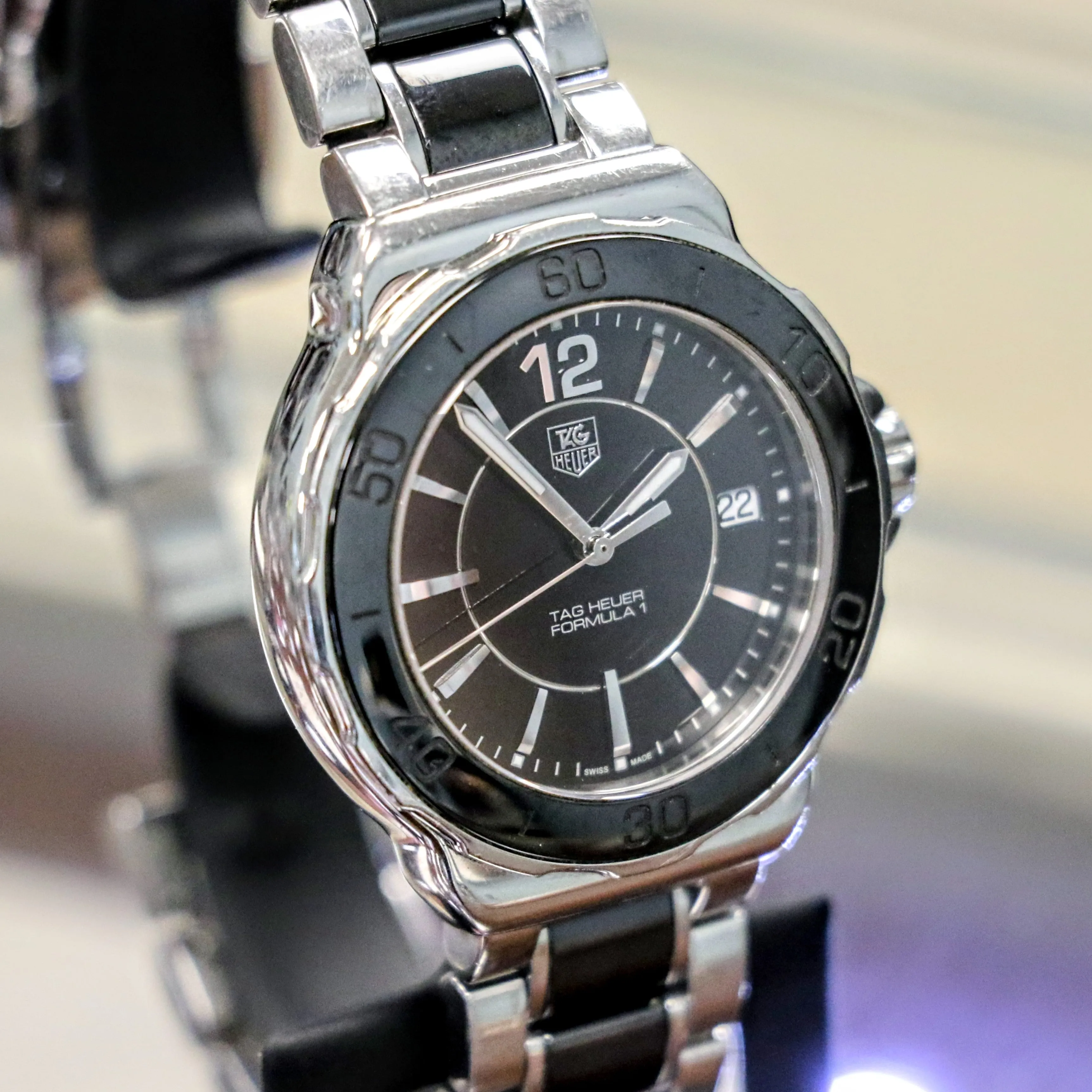 TAG HEUER Formula 1 Watch Date Indicator Ref. WAH1210 35mm Quartz Wristwatch Steel & Ceramic