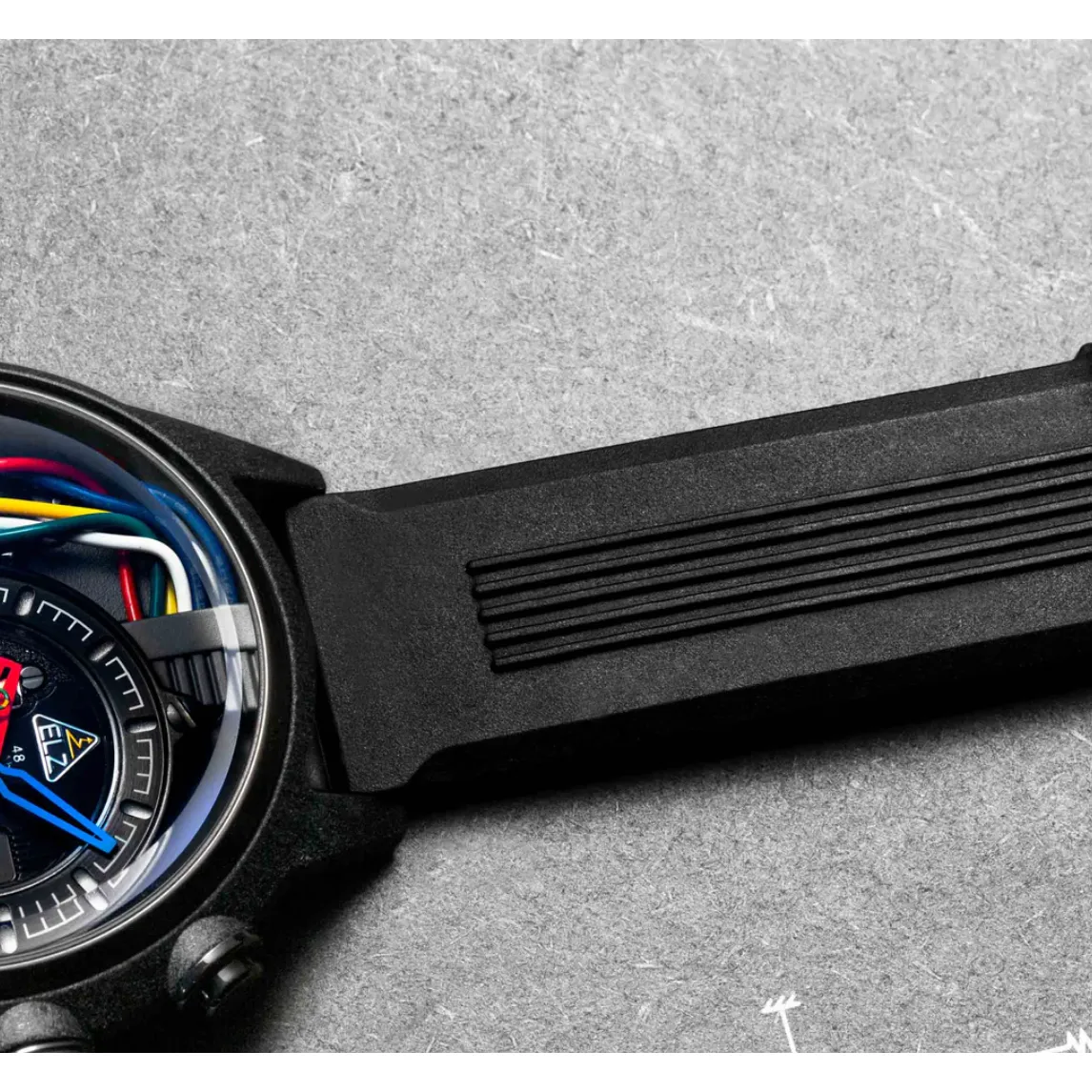 The ELECTRICIANZ Carbon Z 45mm Black Rubber
