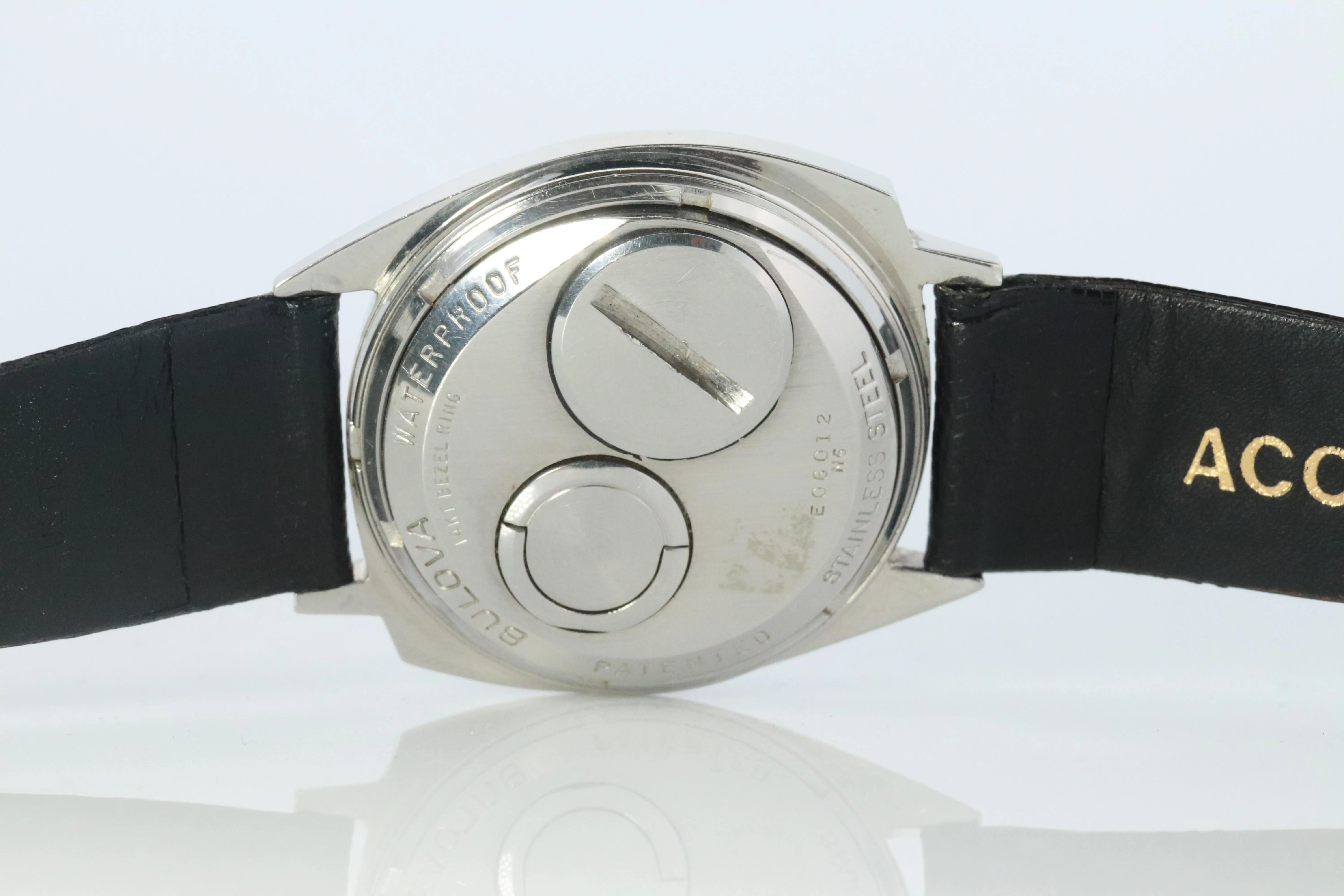 Vintage BULOVA Accutron watch. Spaceview Bulova 14k Bezel Electric Transparent
