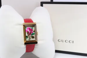 Vintage GUCCI Quartz 147.4 Watch. Gucci Flower Colorful Ladies. Box and Papers