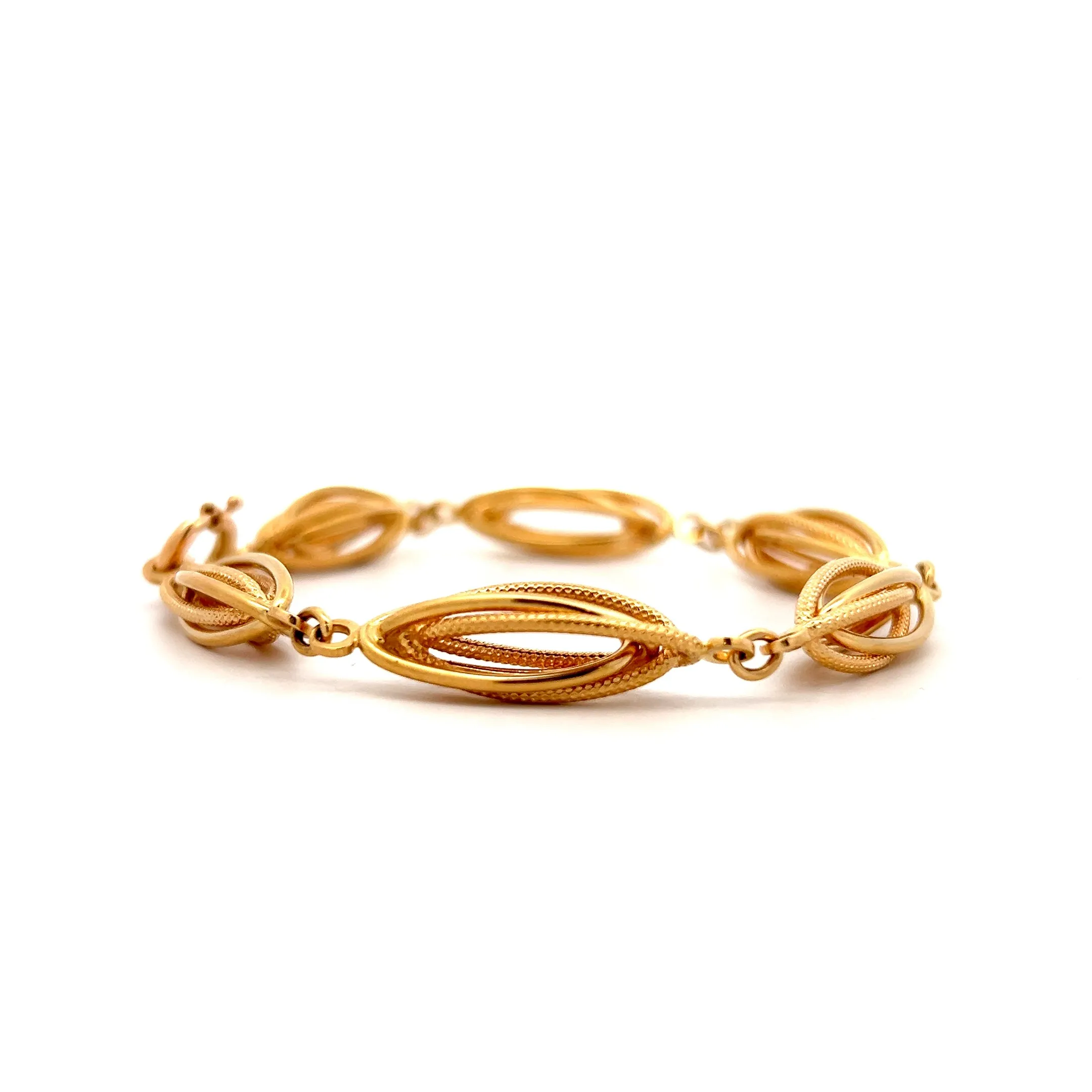 Vintage Mid-Century Oval Link Bracelet in 18k