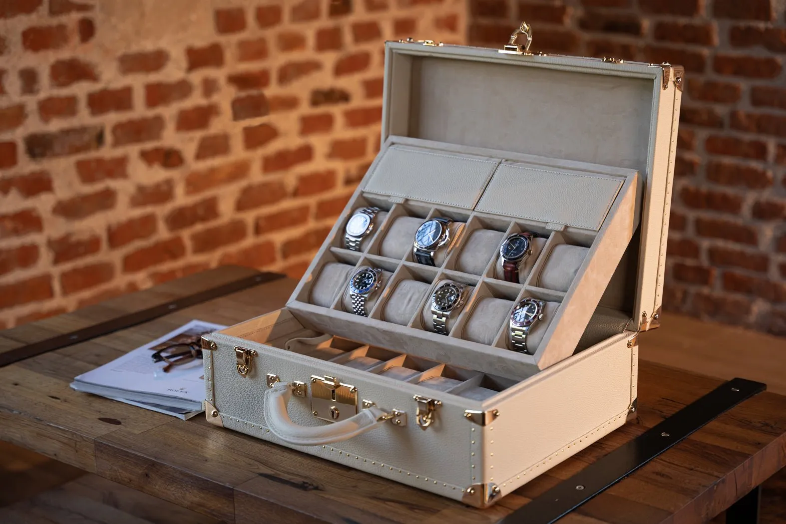Watch Trunk - Togo Light Cream